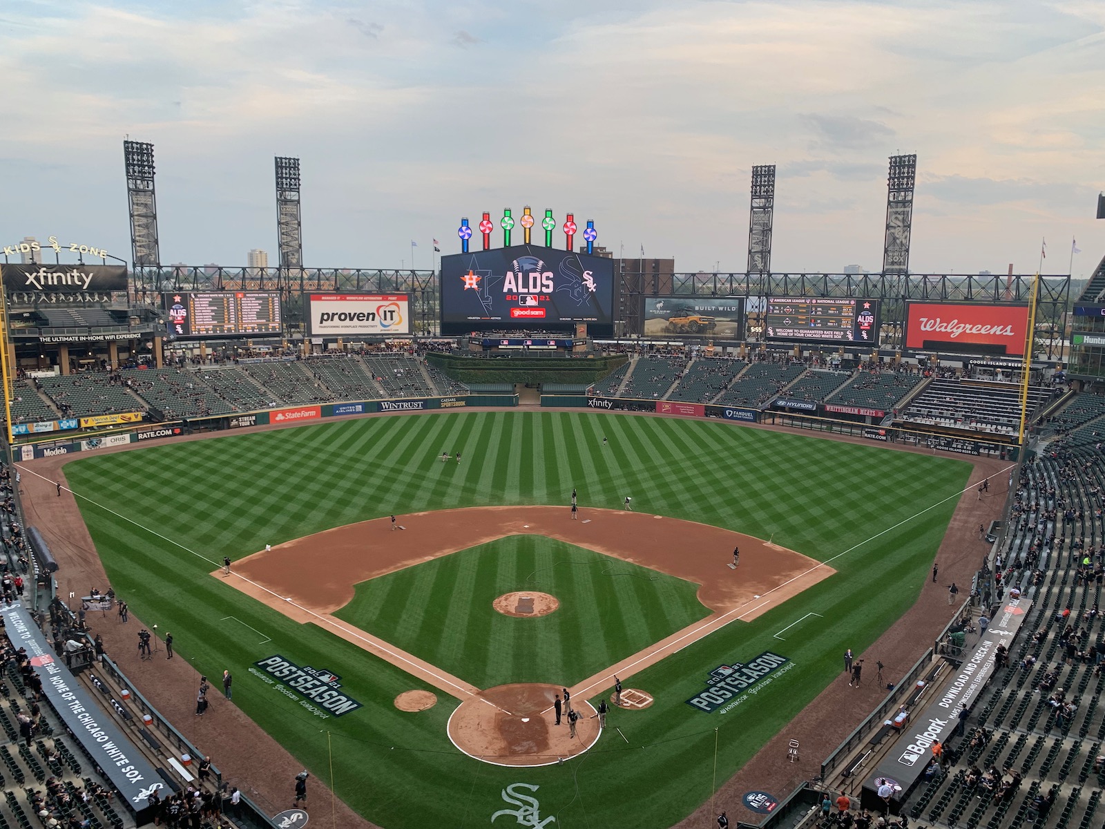 White Sox Stadium US Cellular Field Chicago Skyline 