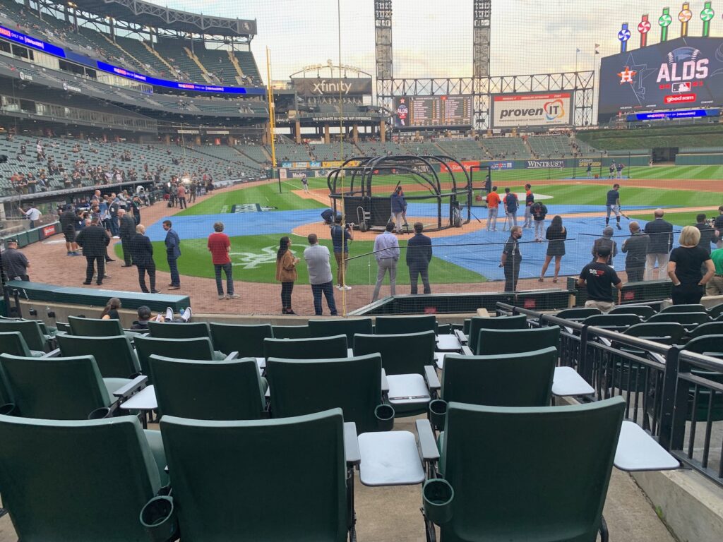 Club Level at Guaranteed Rate Field 