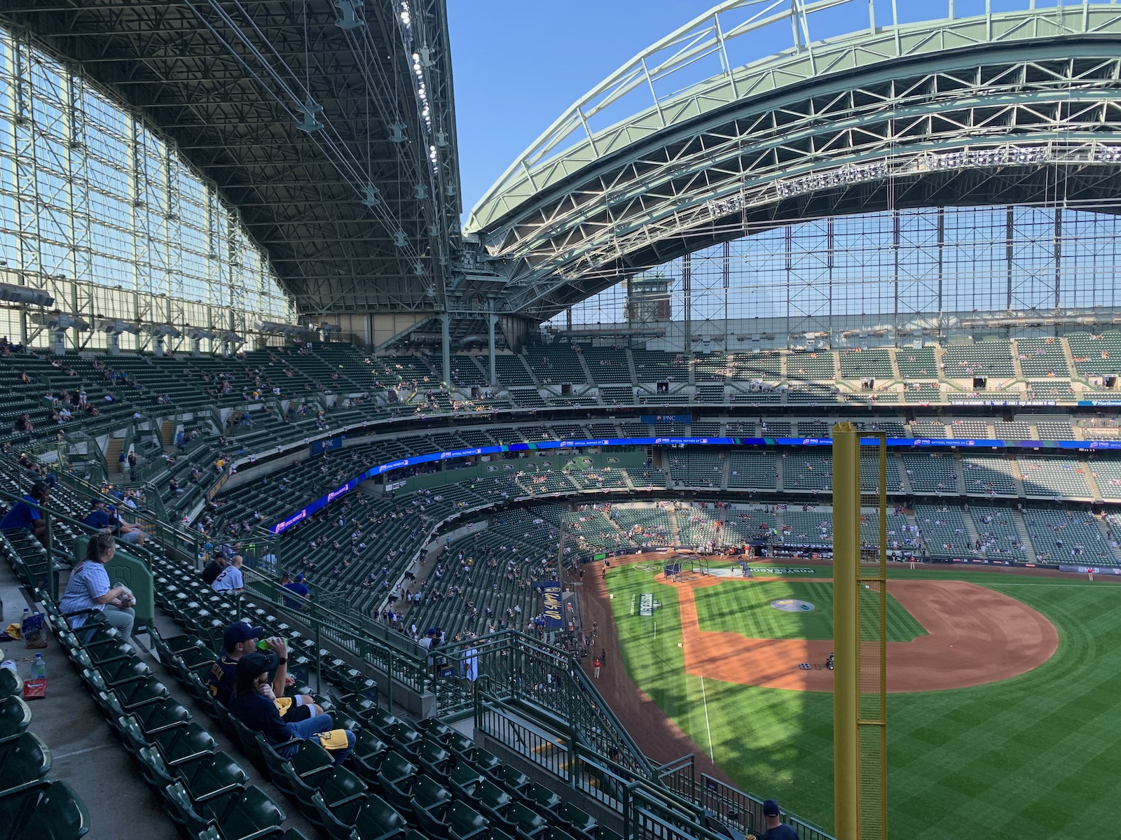 American Family Field Review Milwaukee Brewers Ballpark Ratings