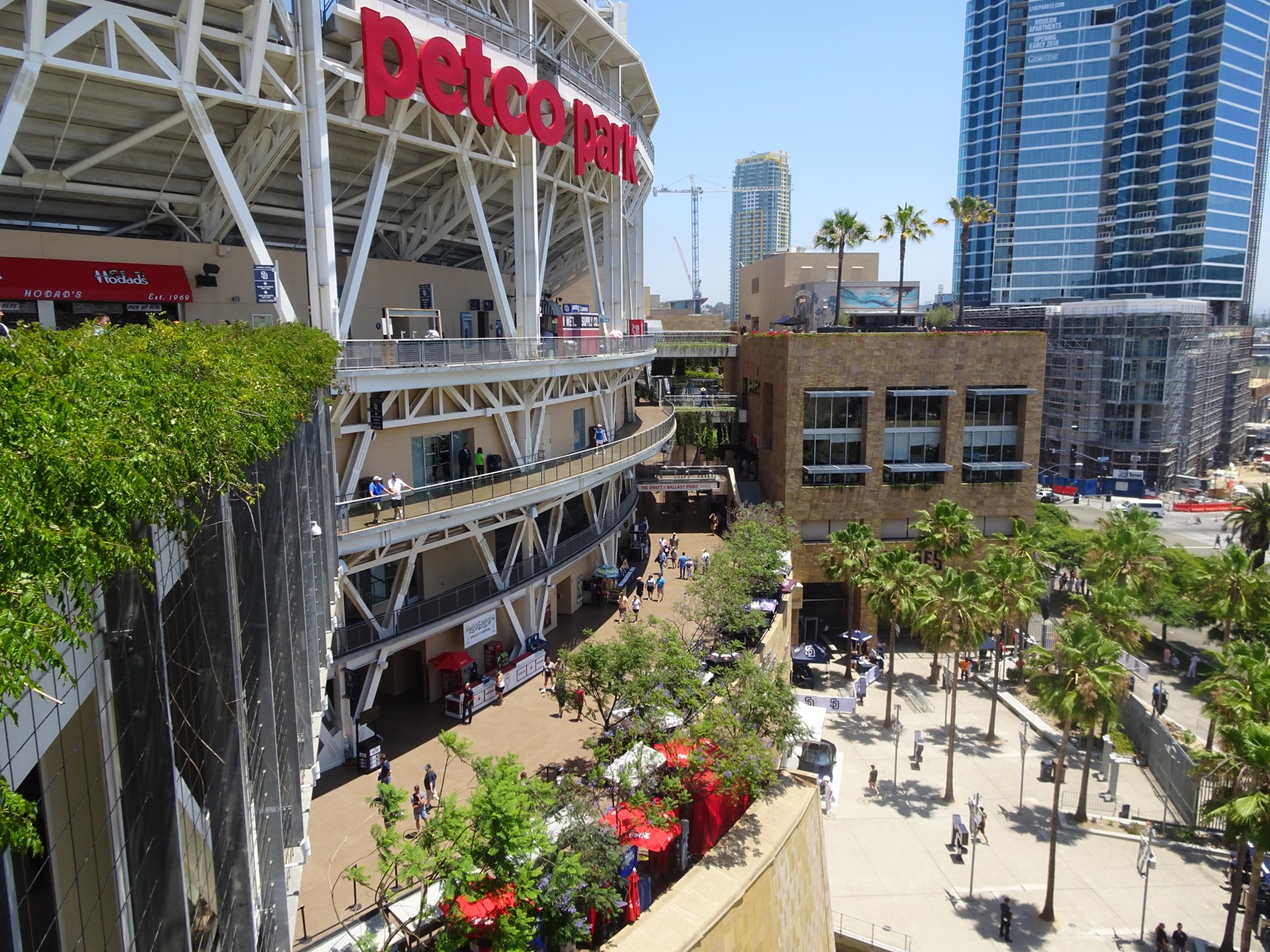 Petco Park Review - San Diego Padres