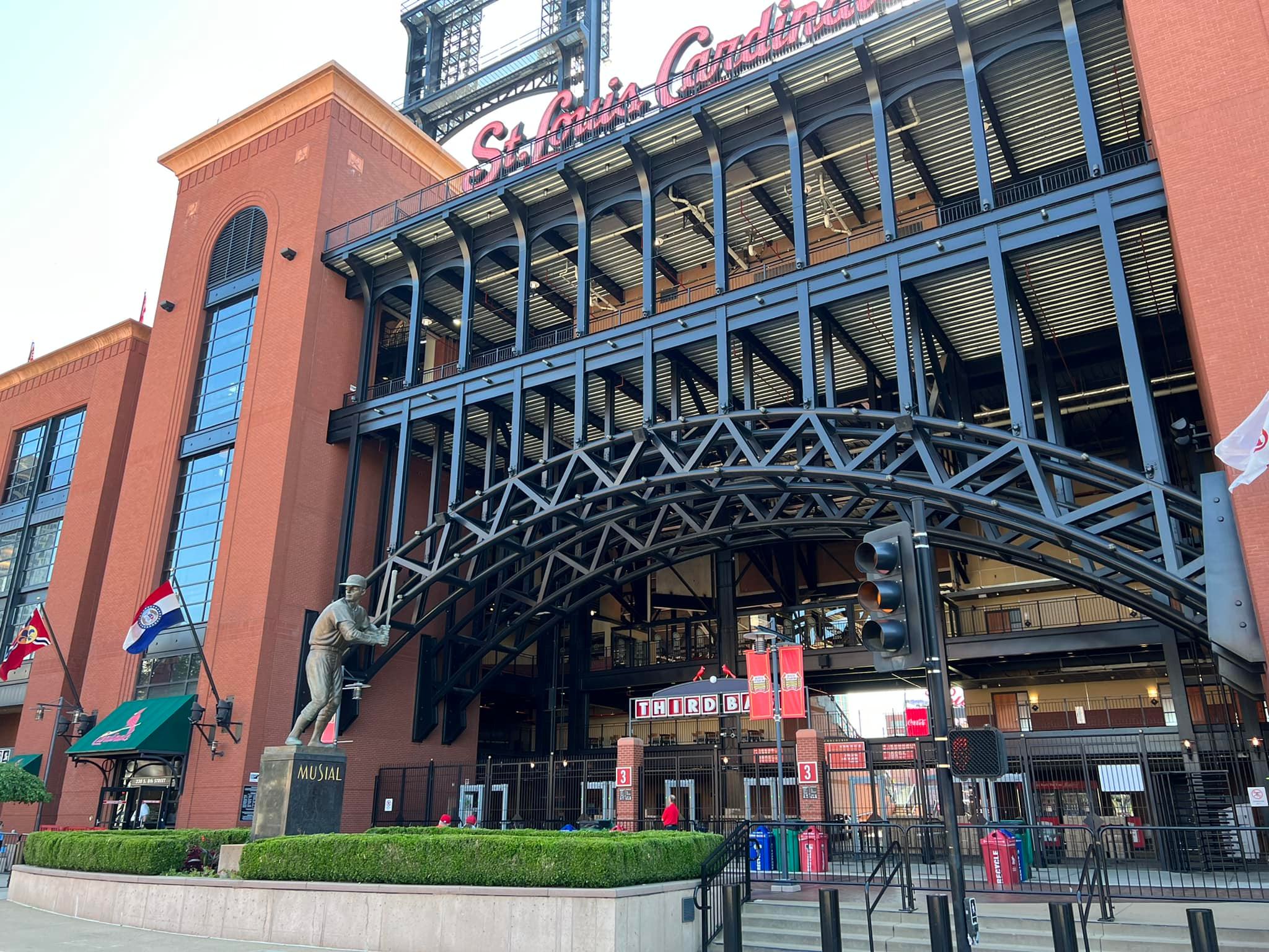St. Louis Development Plays Off Busch Stadium - The New York Times