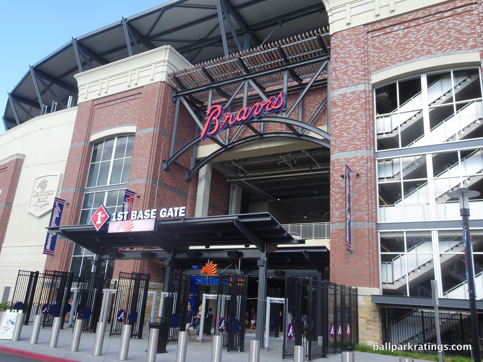 SunTrust Park seating chart, gates and entrances map