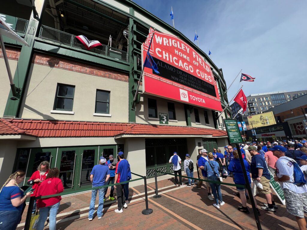 Inside the Cubs' vast Wrigley Field clubhouse