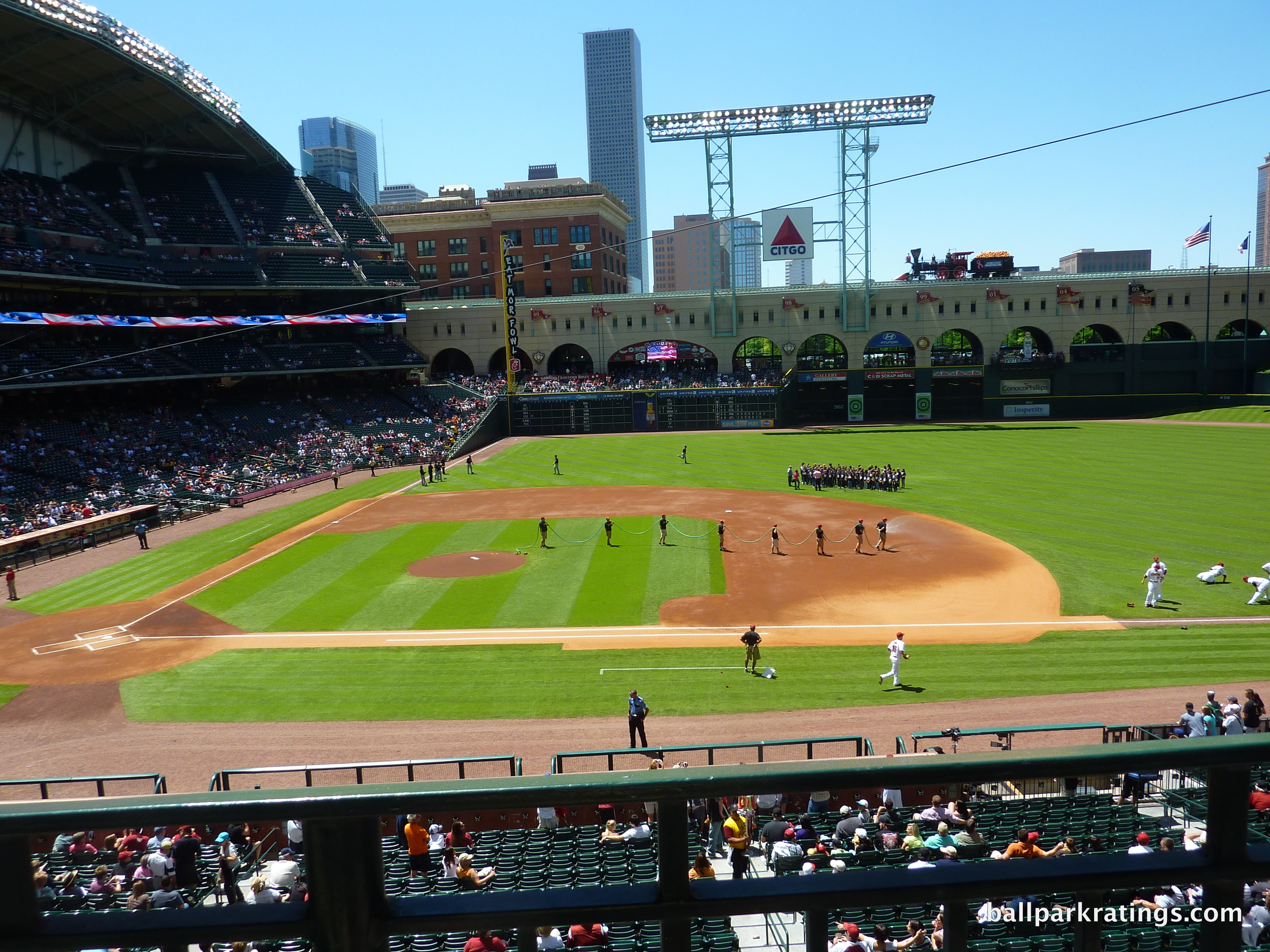 Minute Maid Park: The putt-putt golf course of MLB - The Crawfish Boxes