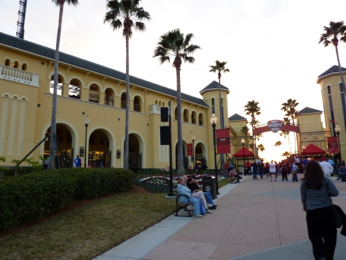 Another beautiful day for Spring Training! Braves take on the Orioles at  CoolToday Park at 1:05pm! Gates open at 11:05am, premium gates…