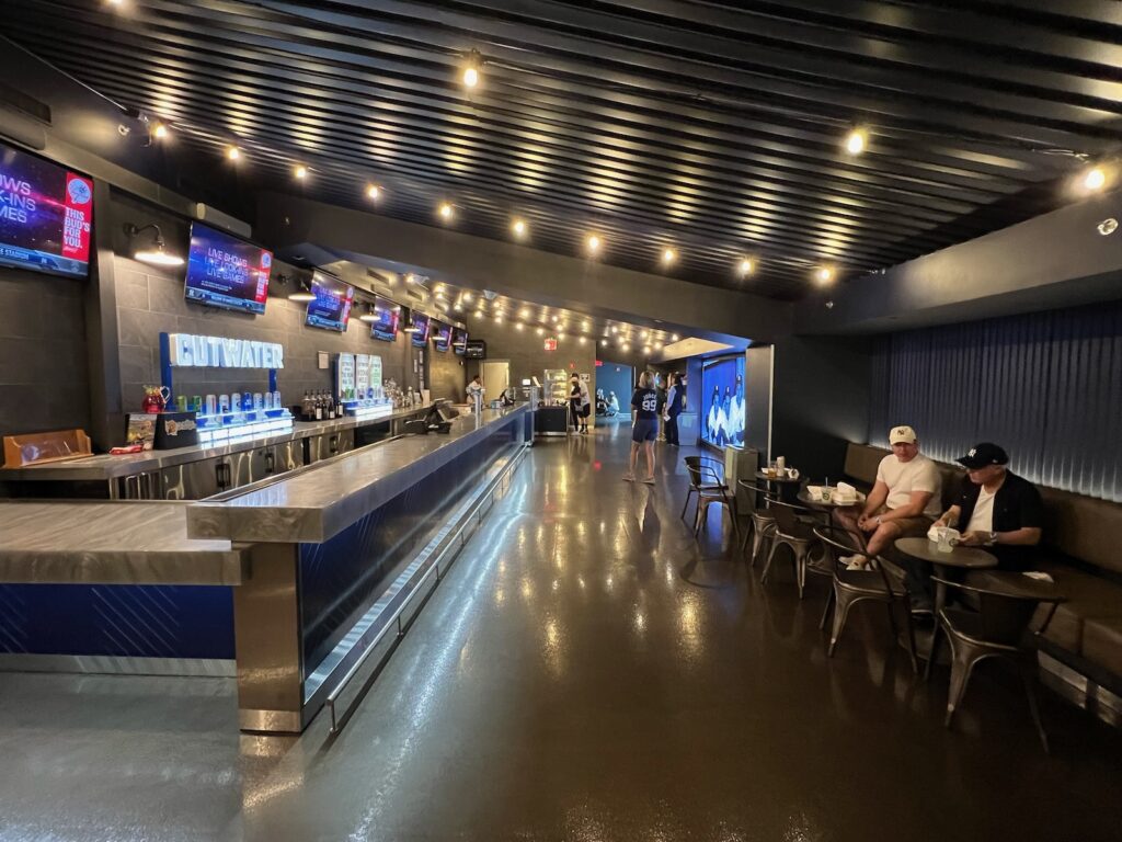 Yankee Stadium Cutwater Lounge