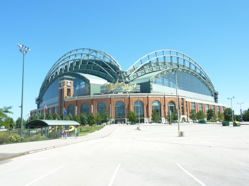 Dodgers travel guide: American Family Field in Milwaukee - True