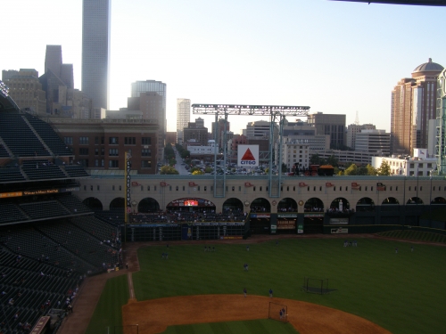 Minute Maid Park batter's eye undergoing changes after players