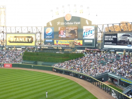 Guaranteed Rate Field scoreboard videoboard